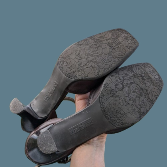 Kenneth Cole Brown leather shoes size 7.5. - Picture 5 of 6